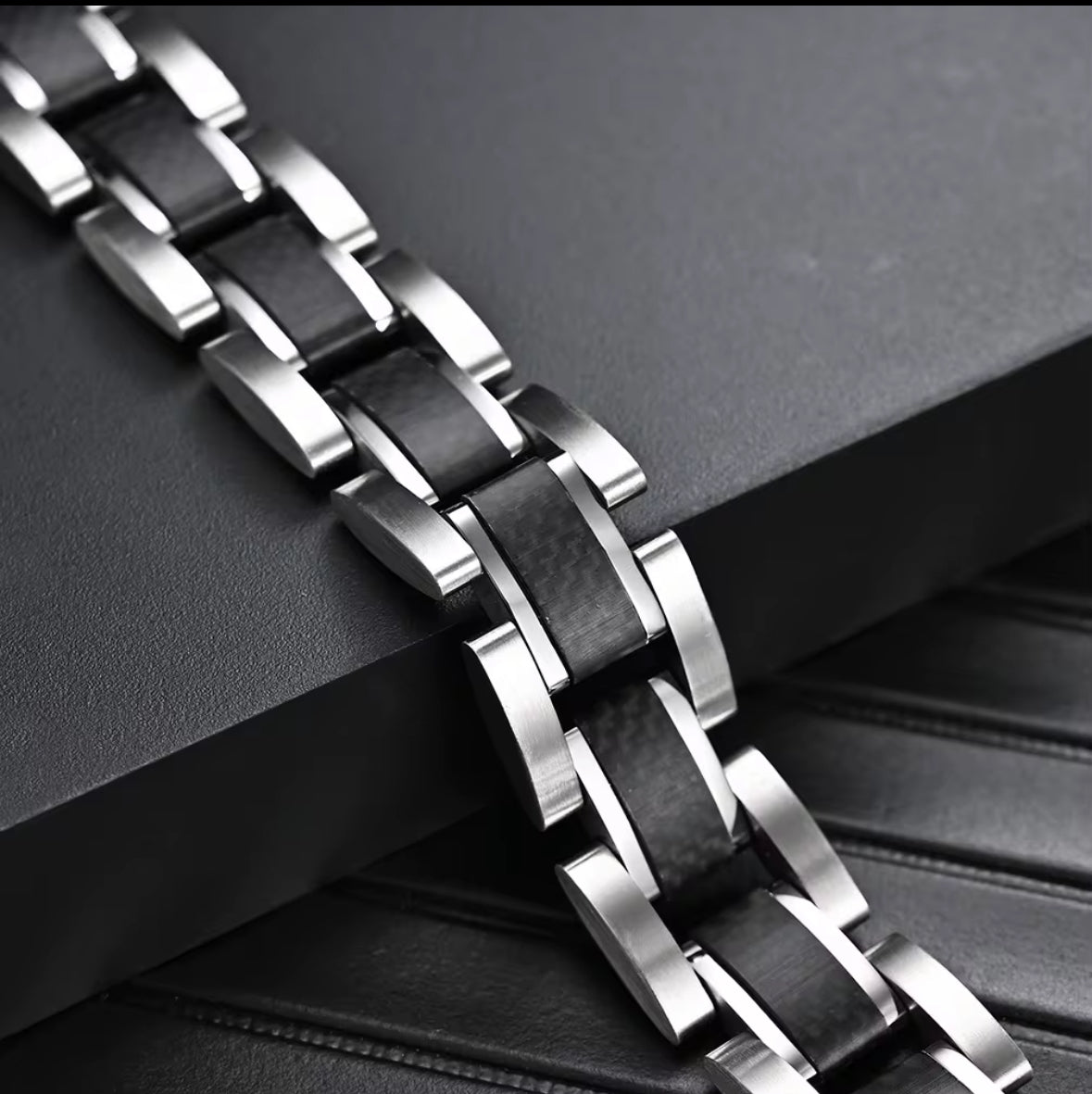 Thomasiny Voltline Heren Armband Mat Zilver Zwart RVS - THOMASINY®